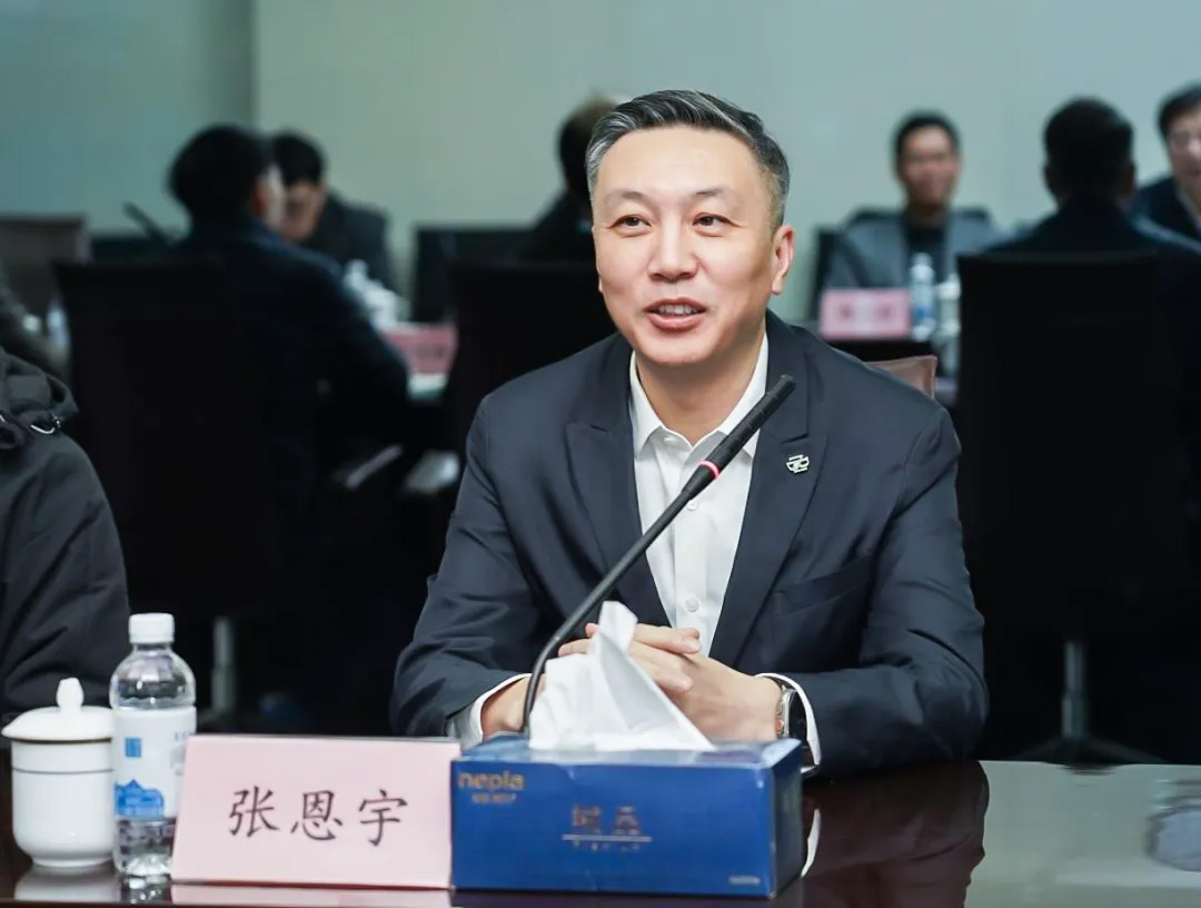 常州大學(xué)徐守坤書記、陳海群校長一行蒞臨神開參觀考察(圖2)